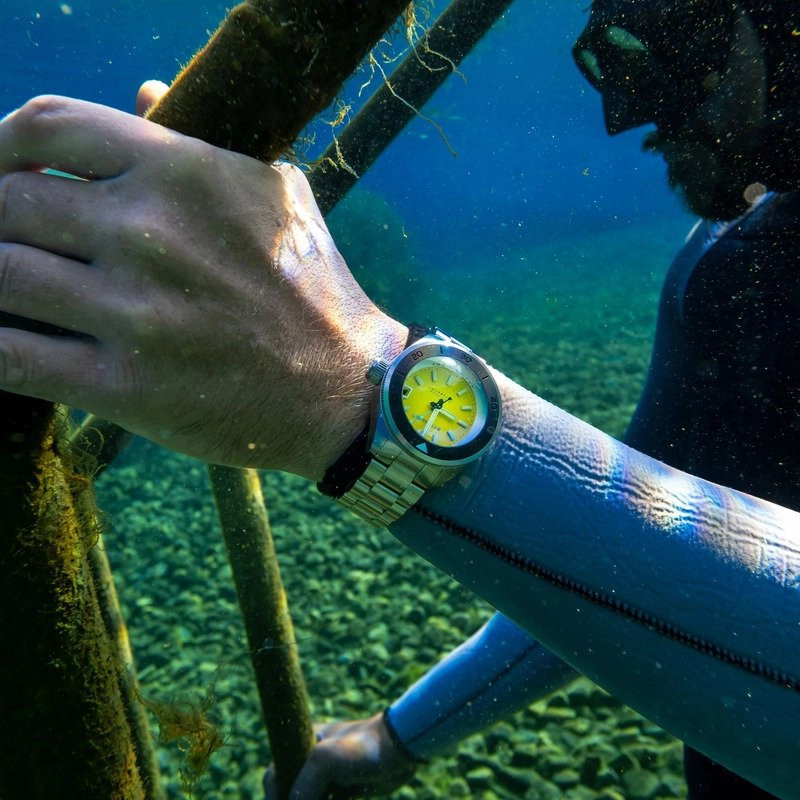 Spinnaker Watch - Piccard Automatic - SP-5098-44 - Lemon Yellow