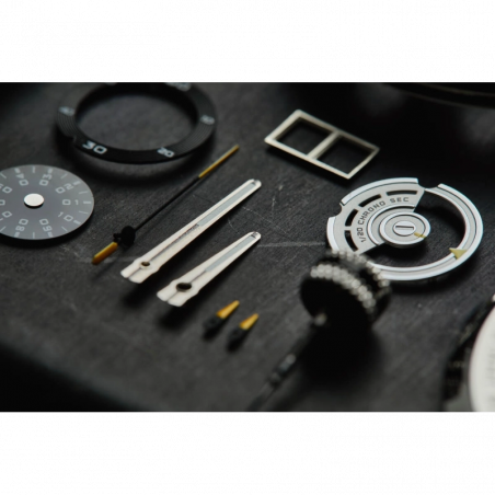 Montre AVI-8 – Hawker Harrier II – AV-4065-01